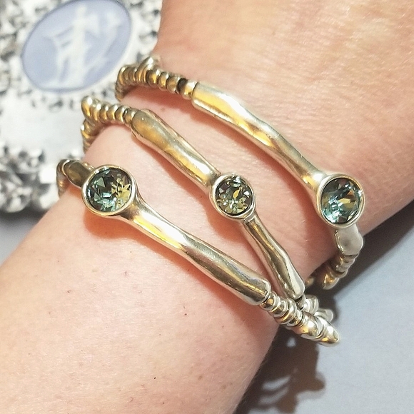 UNO de 50 Jewelry - UNO de 50 Blue Swarovski Crystal Sterling Plated Wrap Bracelet